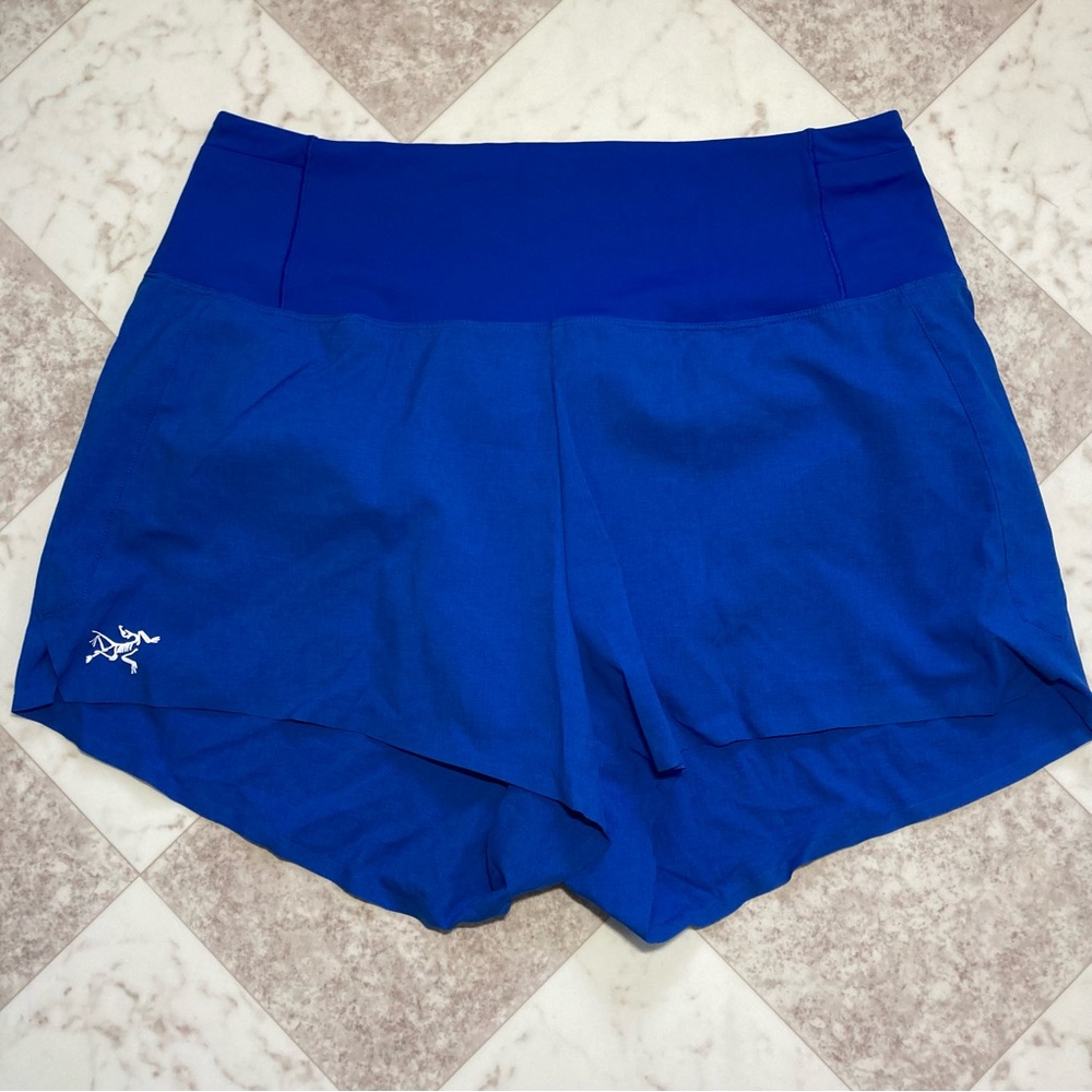 Arc’teryx Women's Essent Run High Rise Blue Athletic Shorts